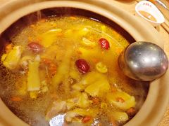 -邹开喜·炭炉鸡煲·海鲜火锅(虹口足球场店)