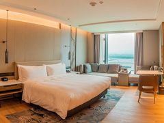 -贡厨全日制餐厅.海鲜自助餐.海味抢鲜(福州东湖万豪酒店)