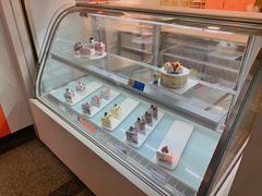 面包甜点陈列柜-BreadTalk面包新语(长寿路地铁站店)