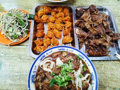 筋头巴脑-清真-戏楼王记牛肉面