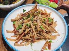 -山城外·非遗酸菜鱼(财富中心店)