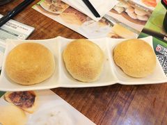 酥皮叉烧包-添好运点心专门店(深水埗店)