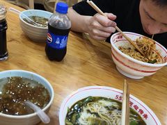 -叶伟胡辣壳面(两路口店)
