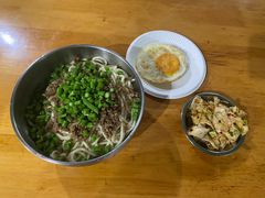 素椒杂酱面-左撇子私房面