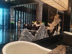 -乔治莫兰迪酒店(济南解放路山东大学店)