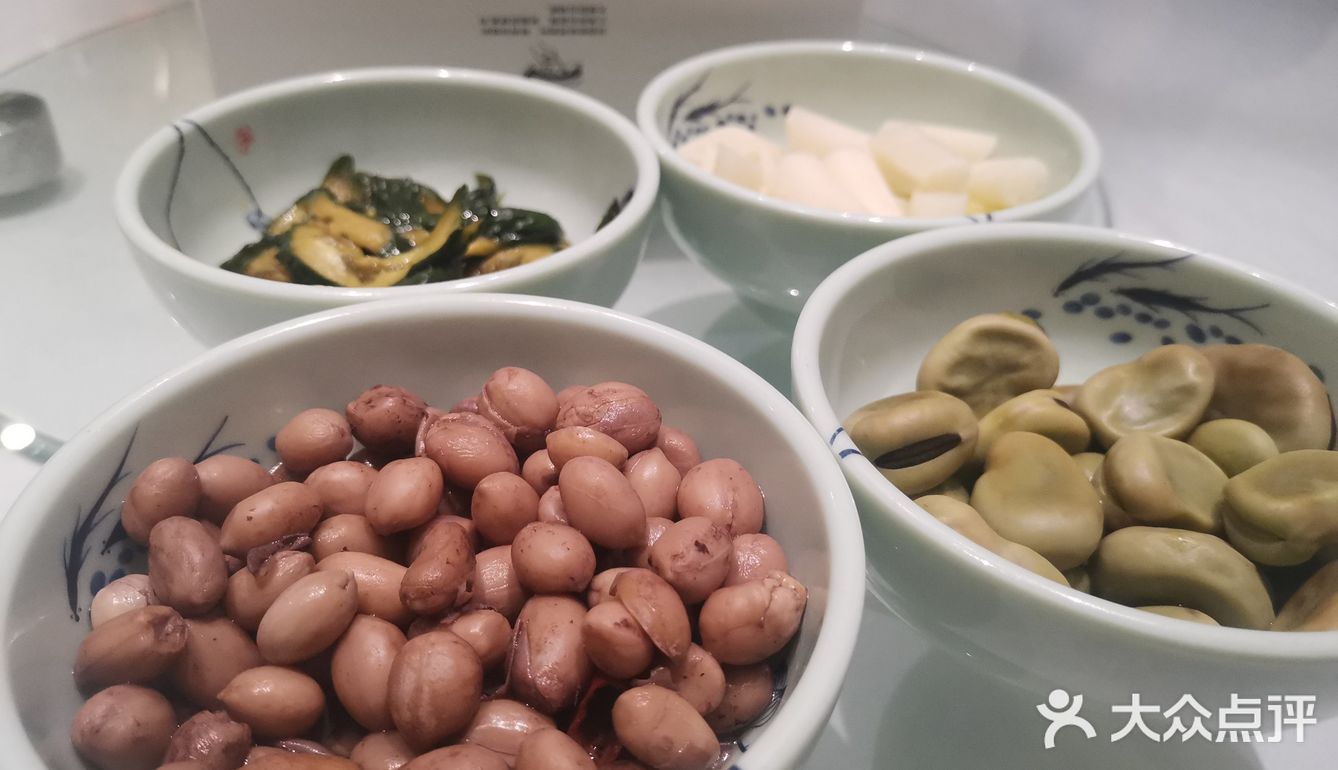 舫中细品杭帮菜，四季不同春更美！