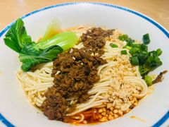 -蓉李记成都名小吃(武汉经开万达店)