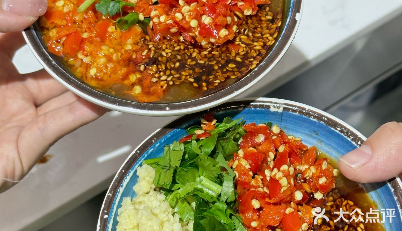 这家牛杂店每次去都是座无虚席的…… 