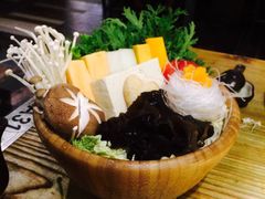 -湊湊火锅·茶憩(新中关购物中心店)