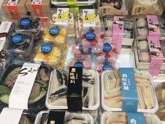 零售区-麦山伴茶(中骏世界城店)