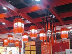 -鲁员外地锅鸡地锅鱼(龙湖江东天街店)