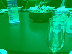 -忆江南·临江鱼馆