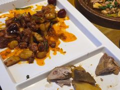 -隔壁老王·家常云南菜(花巷店)