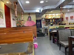 大堂-朴小妹人参鸡汤火锅(长白山万达店)