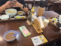 -蟹上黄·蟹黄面·江南糖水(人民广场店)