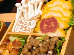 -廖掌柜·重庆鲜货火锅(上海首店)