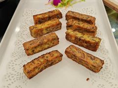 -郑猛记石岐鸽主题餐厅(长江店)