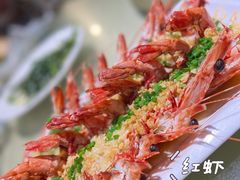 -三亚火车头万人海鲜广场
