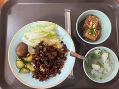 -巷仔内·台湾卤肉饭(七宝店)