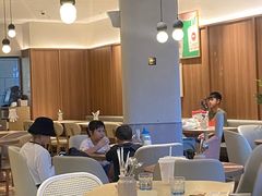 -必胜客(阿罗海店)