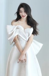 -Renee芮亦婚纱(原丽莎)