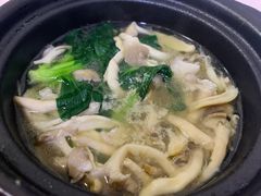 野山菌煲-阿隆煲店(秀仁苑店)