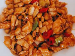 宫保鸡丁-東城故事·尋找姆媽的味道(玉兰路店)