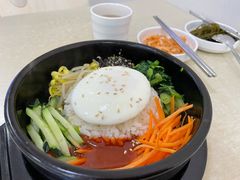 -拌来拌去石鍋拌飯(文鼎店)