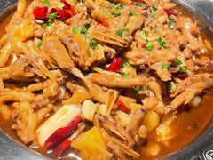 鸡翅煲-胖哥俩肉蟹煲(悦荟广场店)