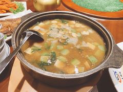 -百年石锅饭(阿里郎美食街店)