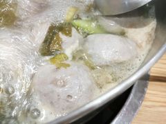 手打生牛筋丸-为什么牛潮汕牛肉火锅(万胜广场店)