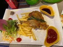 -山色·柴火烤披萨·西餐·原切牛扒