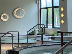-晋爵会游泳馆(海湾公园店)