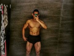 -YCHL Studios健身工作室(市二宫店)