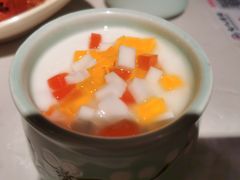 水果酸奶杯-七八冷面·延边朝鲜族美食(欢乐谷店)