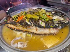 -令狐冲·炭烤活鱼(宝龙店)