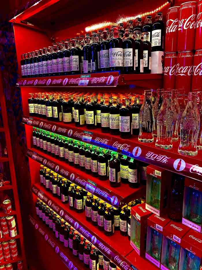 boomboomroom酒吧-"冬天去请各位答应我不要穿保暖内衣.真.