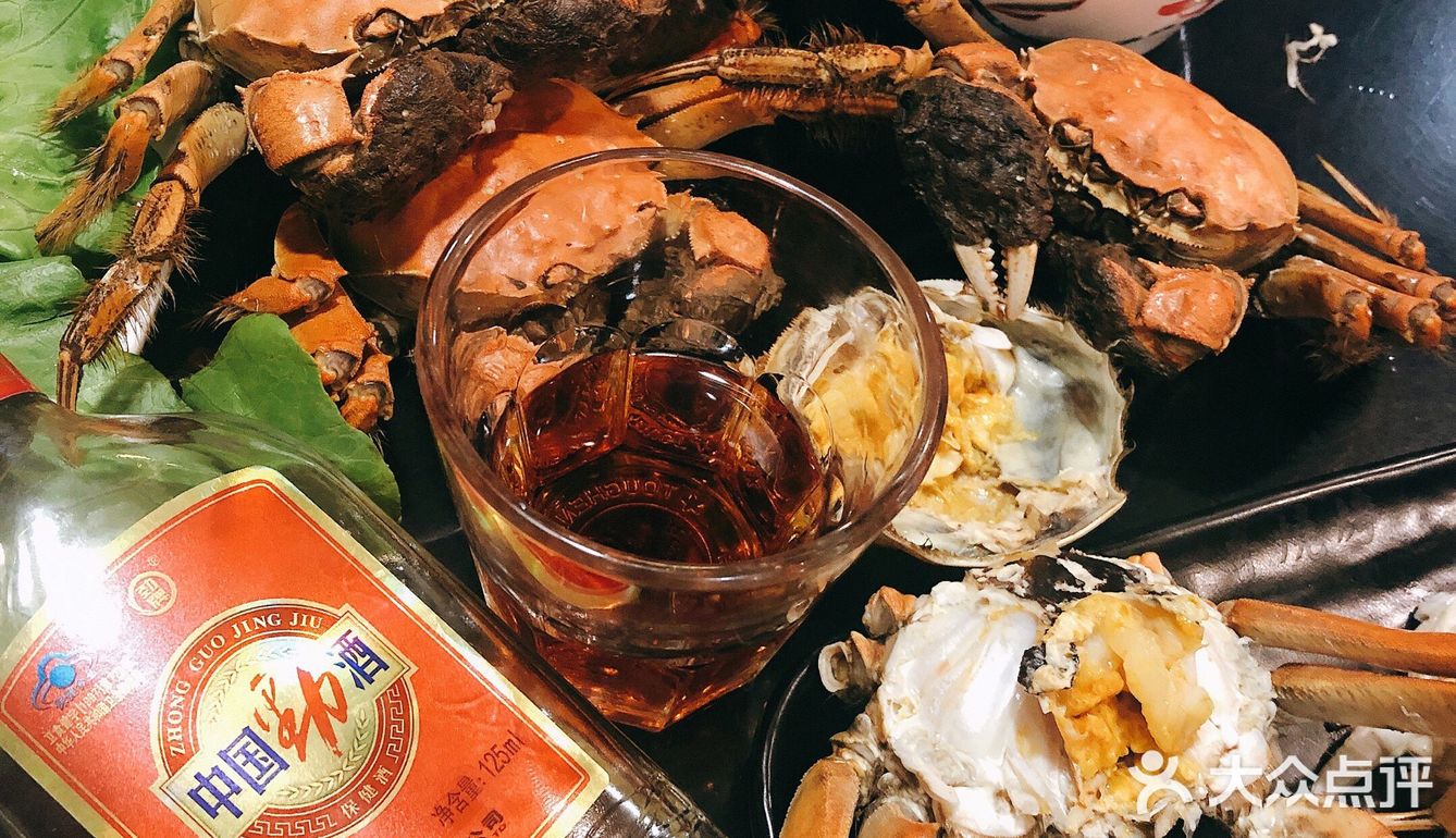 螃蟹配劲酒，有劲新吃法