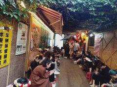 等位区-多哥水傣味餐厅(司马巷店)