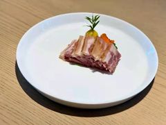 水晶肉-双子楼大酒店(城开国际写字楼店)