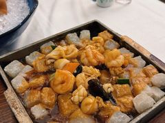 三鲜焖子-品海楼·大连海胆锅贴馆(东港店)
