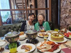 -松咖啡自助餐厅·松北香格里拉