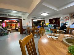 大堂-云南野生菌石锅鱼石锅鸡(大金塔店)