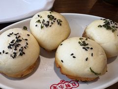 -玖鲜小笼(中山广场店)