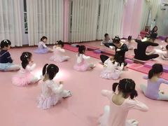 -芭芭拉舞蹈·星星演说家(珠江新城校区)