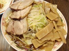 -拉面莊夢語＆中华料理八椿