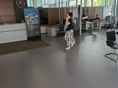 -上海可达汽车销售服务有限公司