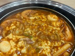 -三清洞摩西韩式年糕火锅(威高广场店)