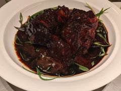 招牌焦糖黑叉烧-维园悦谱·海派家常菜(乌鲁木齐南路店)