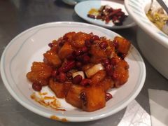 -姚姚酸菜鱼·金戈戈香港豉油鸡(喜荟城联名店)